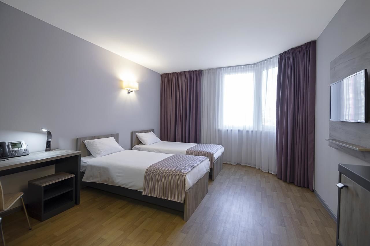 Отель Favor Sport Hotel Киев-35