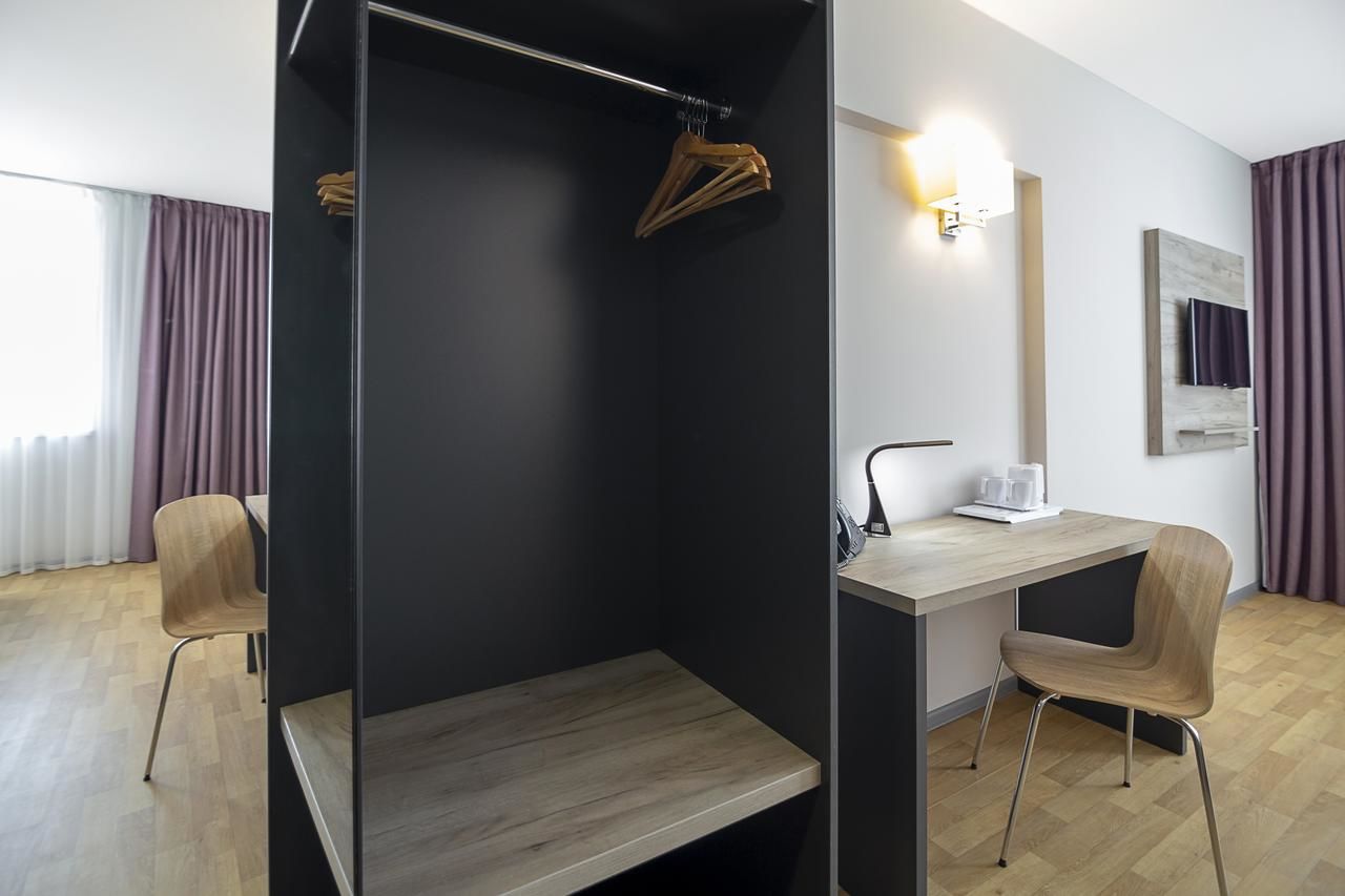 Отель Favor Sport Hotel Киев-48