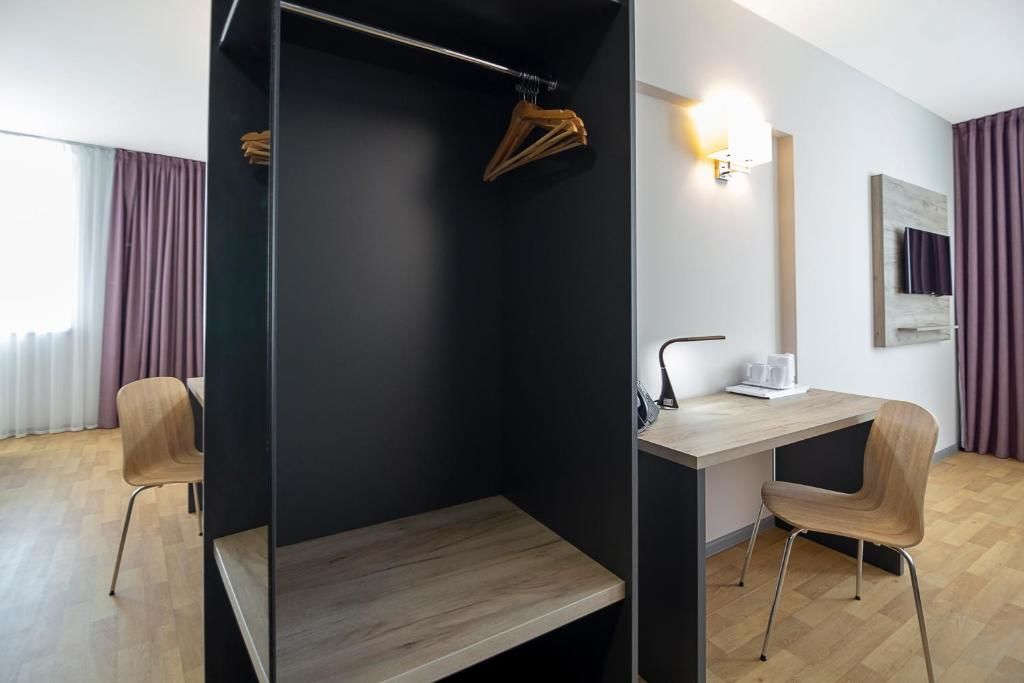 Отель Favor Sport Hotel Киев-54